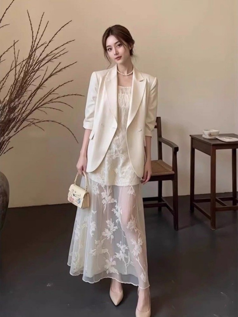 Home Office For Two - New High End Autumn Dress Set